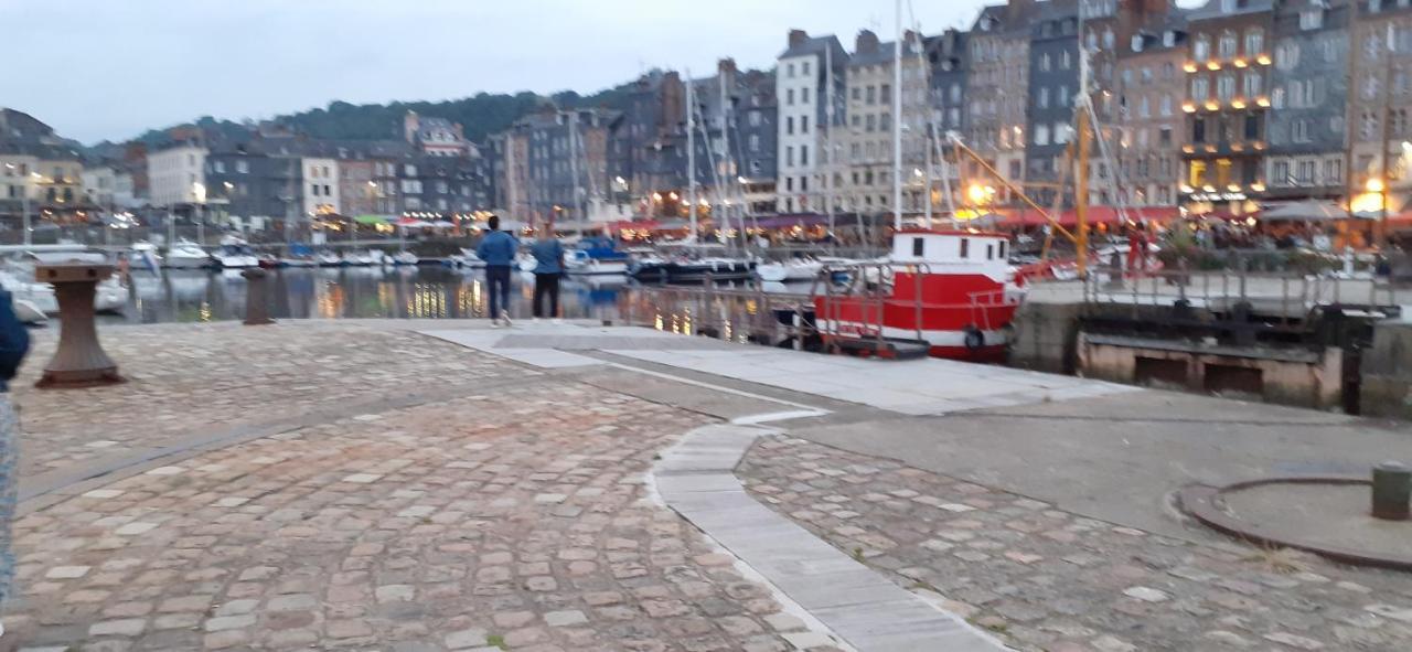 Appartamento Le Puits Honfleur Esterno foto